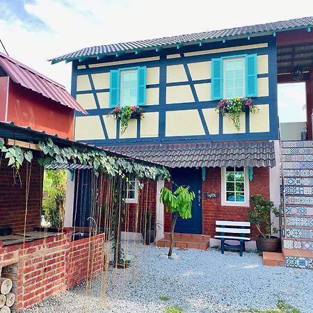 Gading Chalet Kuala Terengganu Exterior photo